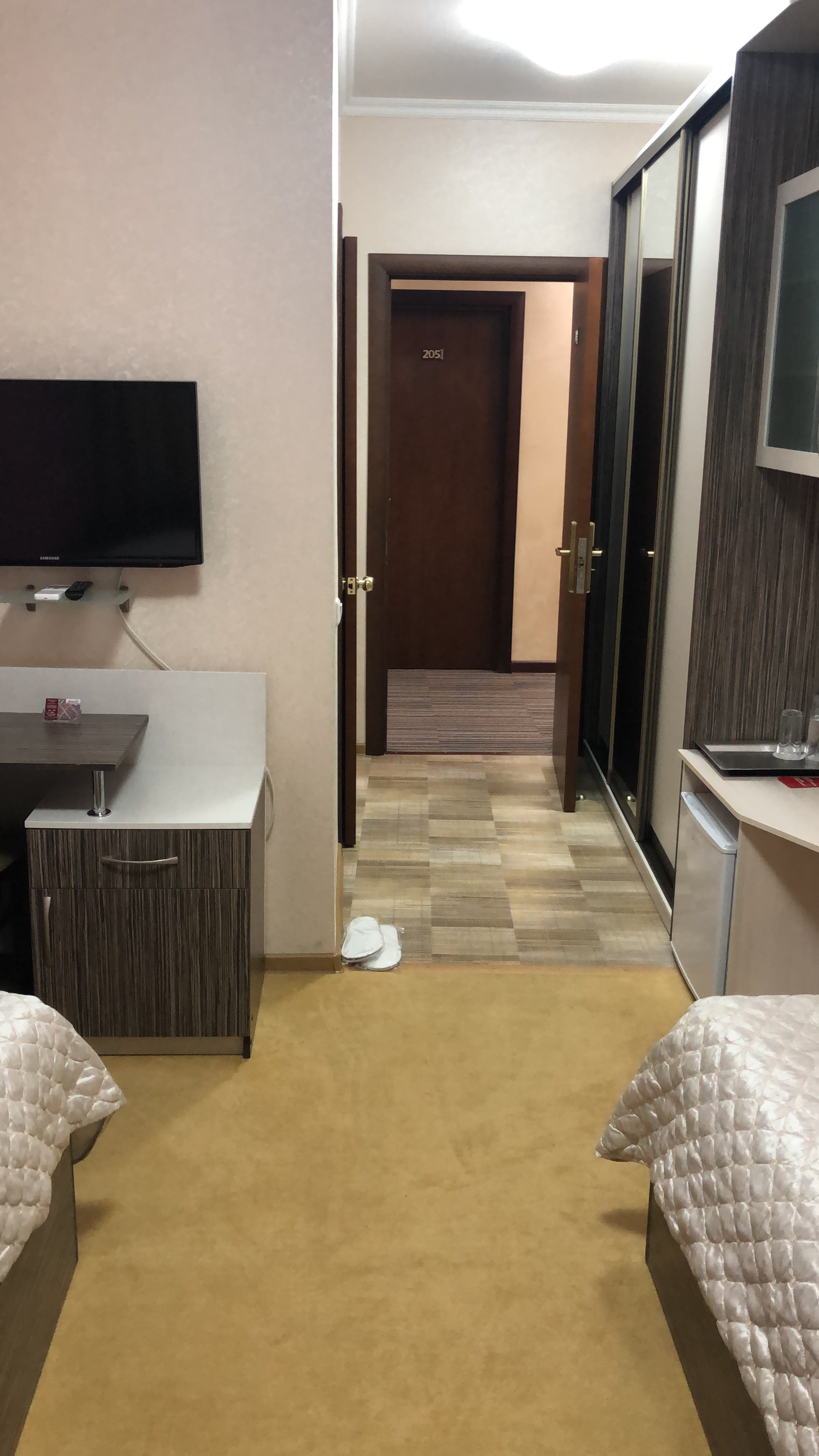 0AA434ED-4CEB-4E62-94AE-08B2E6B9E58E