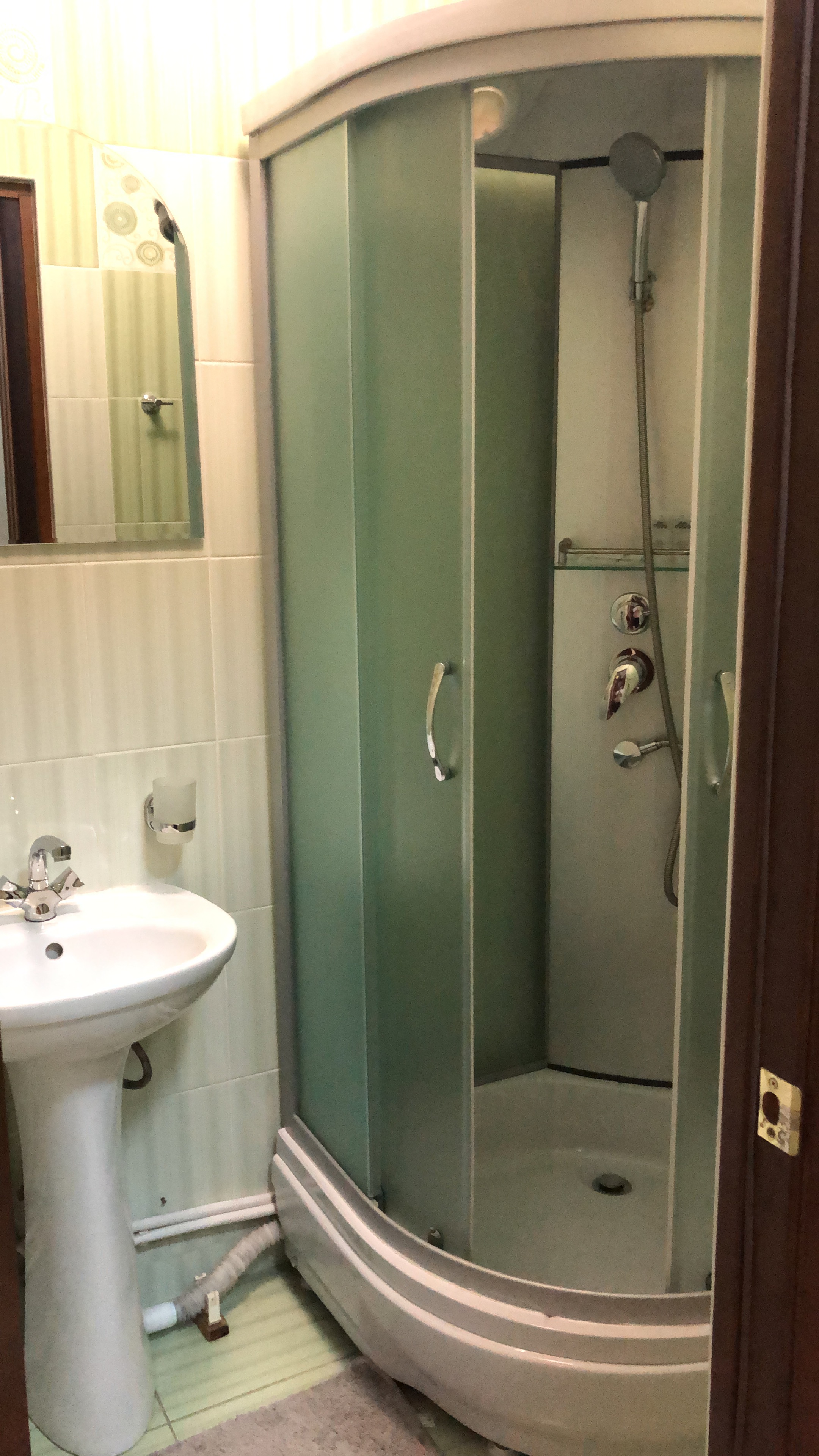 7C01783E-3ADA-4248-9240-CC254C2225A7